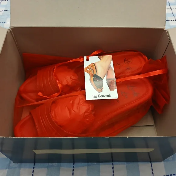 NWT Lucky Lou Souvenir Sz9 SOLD OUT ON WEBSITE - Picture 4 of 5